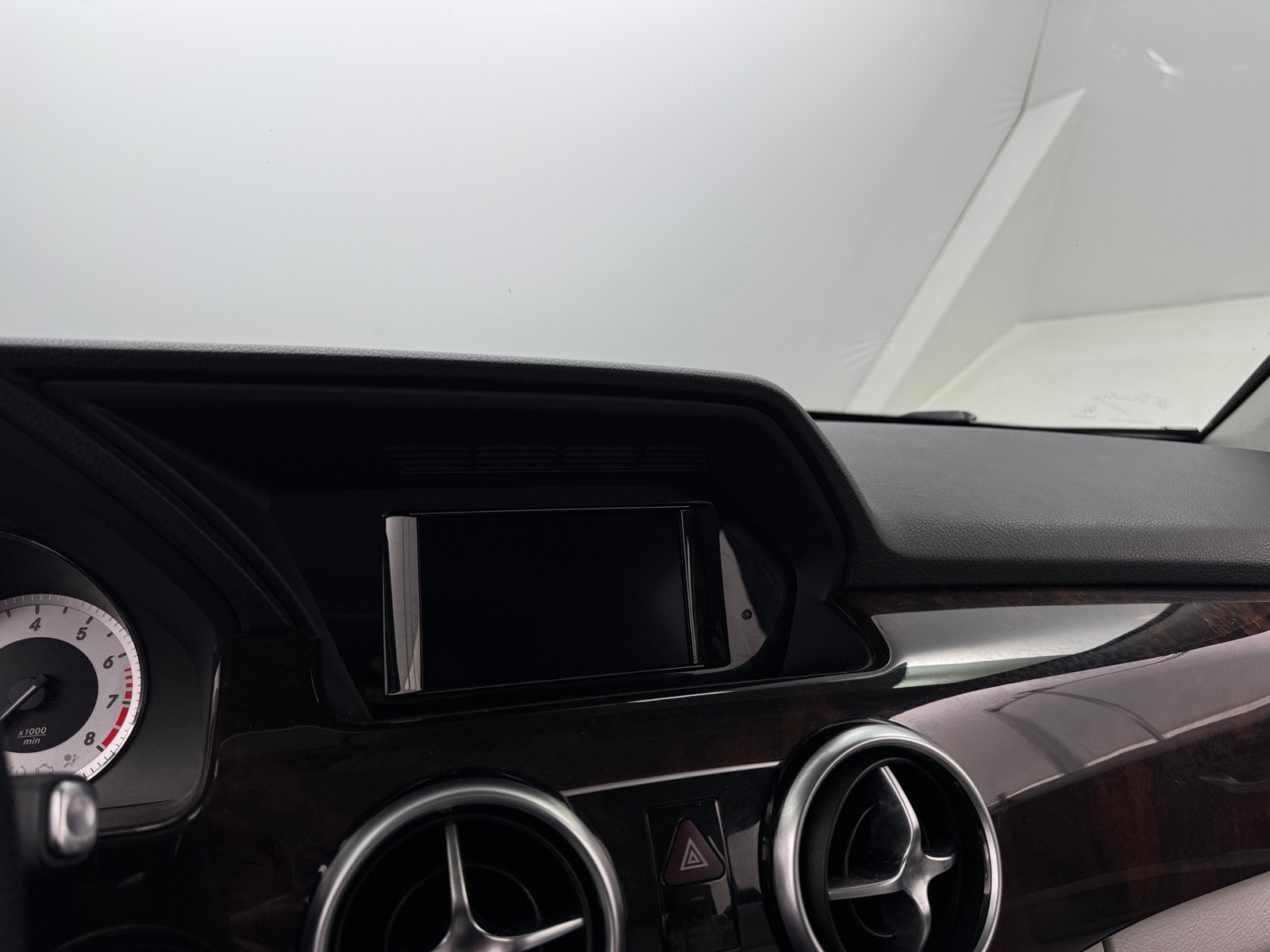 Thumbnail: 2015 Mercedes-Benz GLK - 3