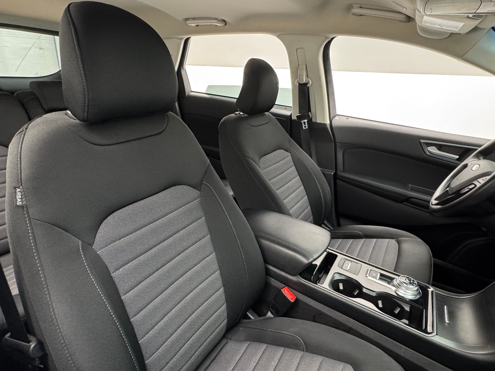 Thumbnail: 2019 Ford Edge - 2