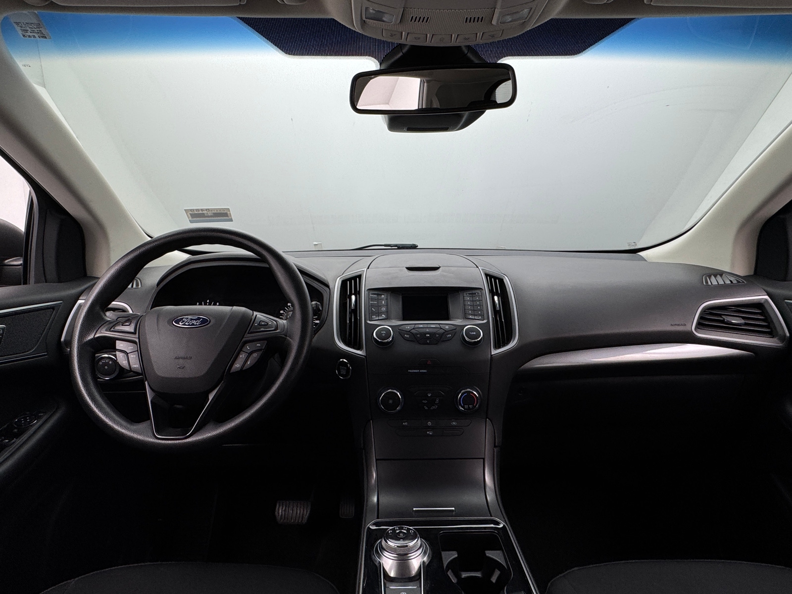 Thumbnail: 2019 Ford Edge - 3