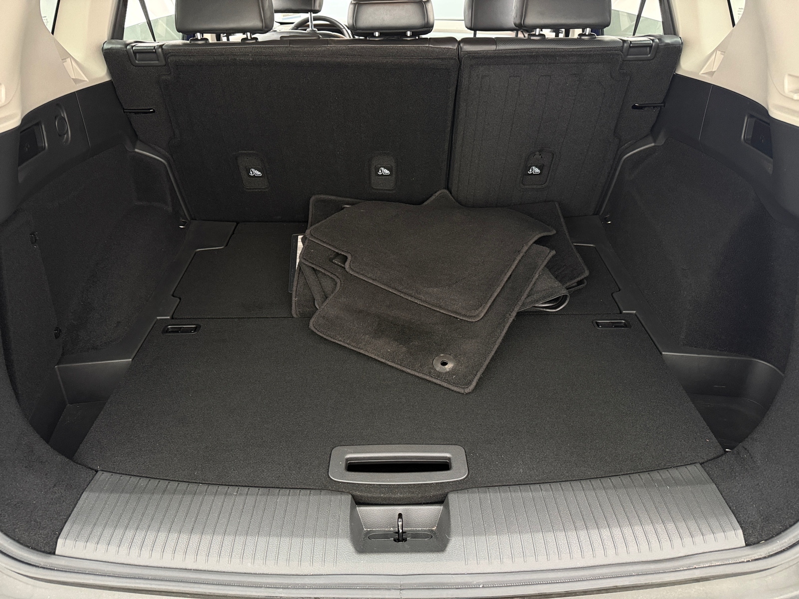 Thumbnail: 2023 Nissan Rogue - 6