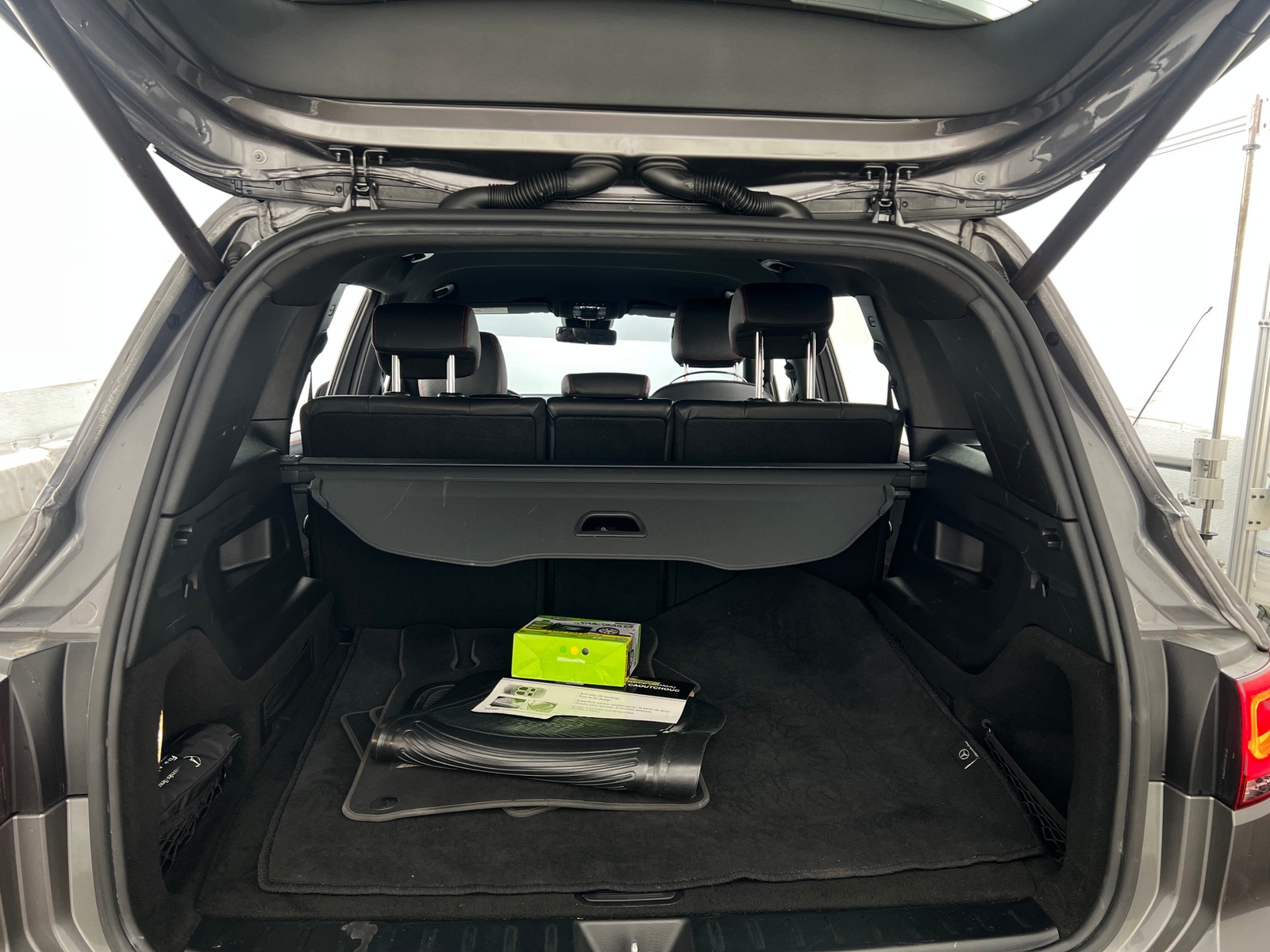 Thumbnail: 2020 Mercedes-Benz GLB - 6