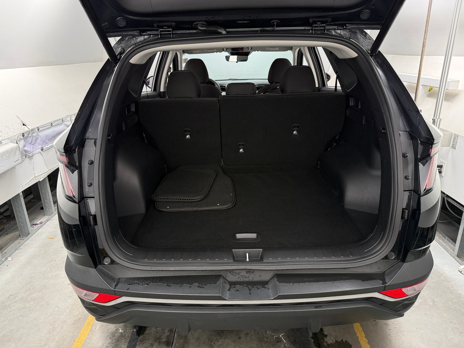 Thumbnail: 2023 Hyundai Tucson - 7