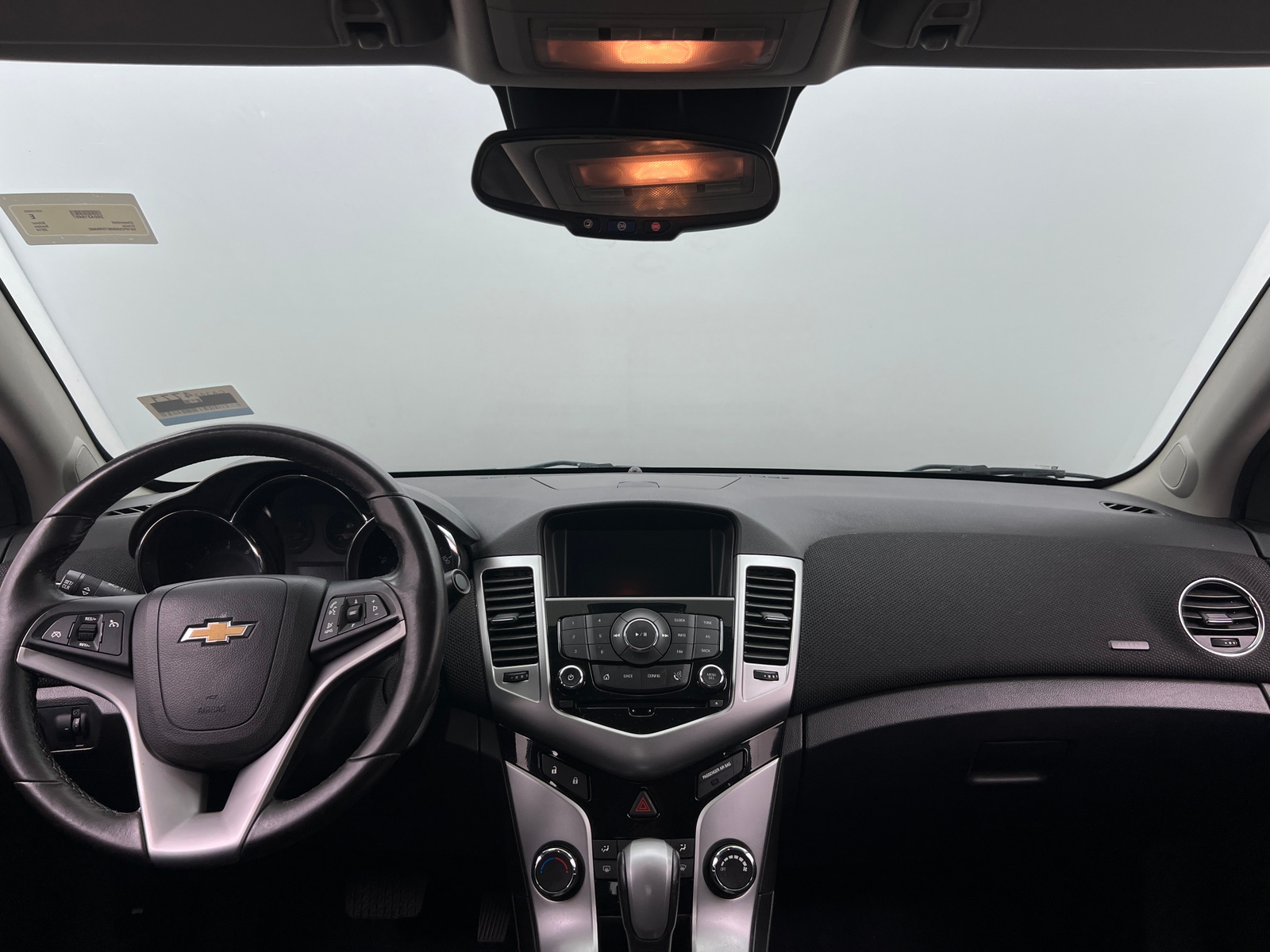 Thumbnail: 2014 Chevrolet Cruze - 3