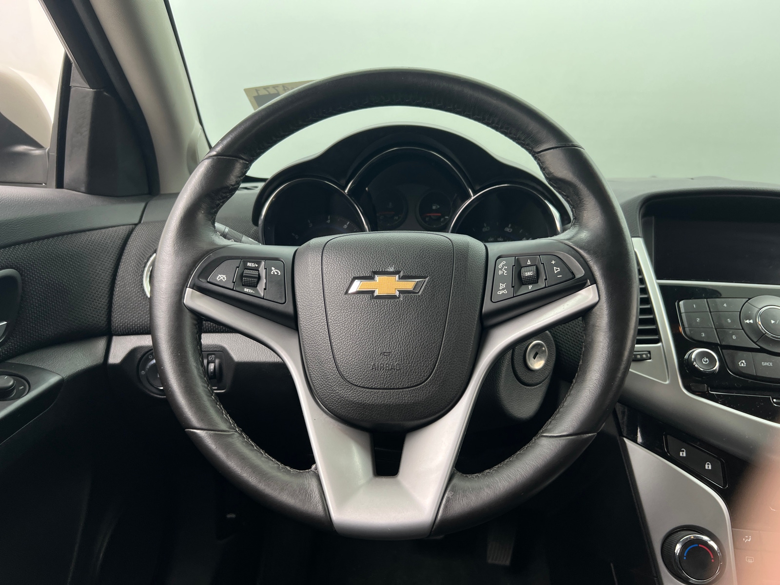 Thumbnail: 2014 Chevrolet Cruze - 5