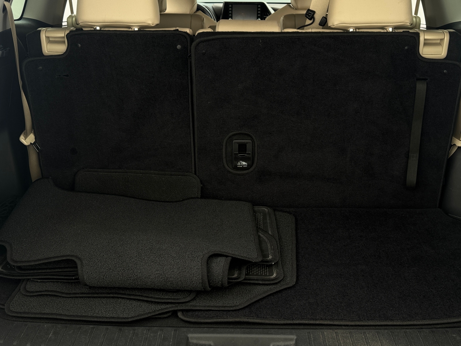 Thumbnail: 2021 Toyota Highlander - 6