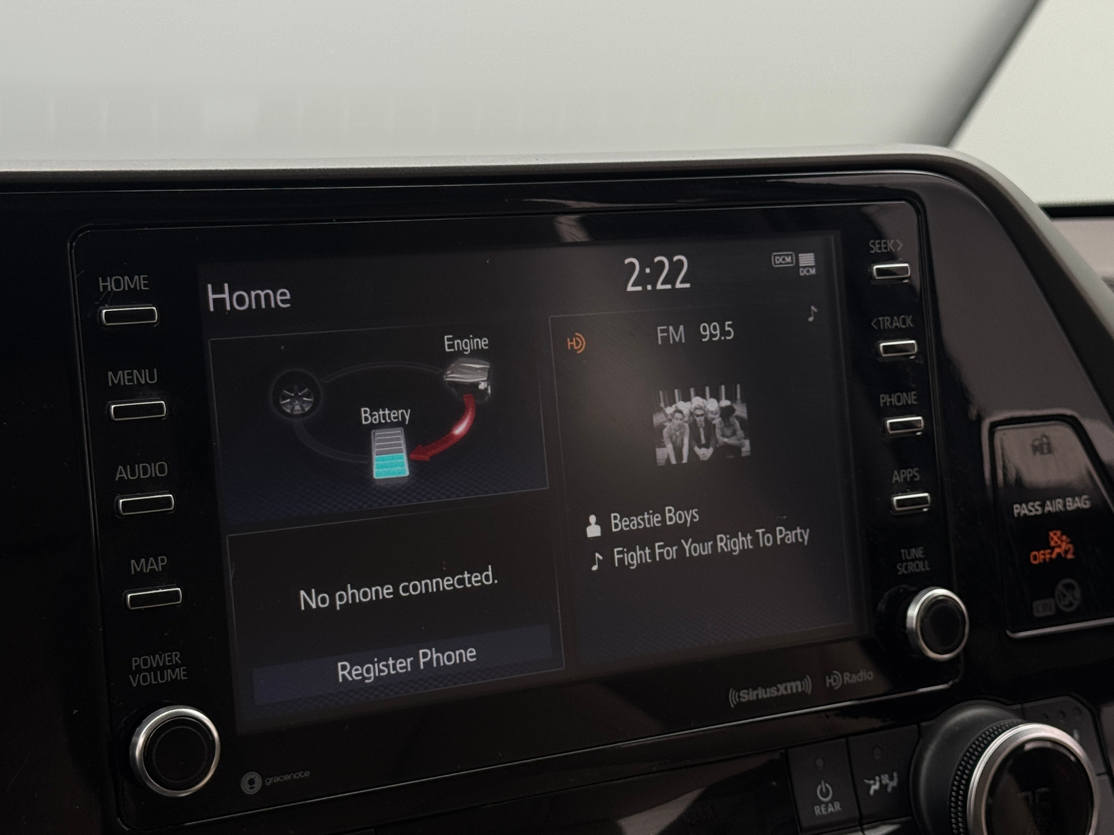 Thumbnail: 2021 Toyota Highlander - 3