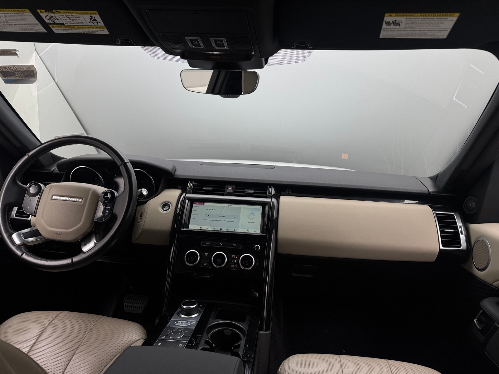 Thumbnail: 2019 Land Rover Discovery - 2