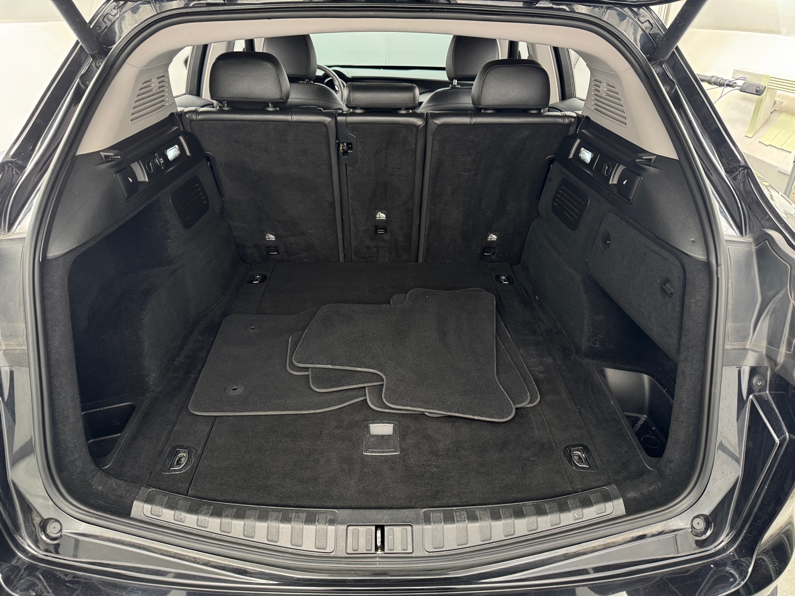 Thumbnail: 2018 Alfa Romeo Stelvio - 6