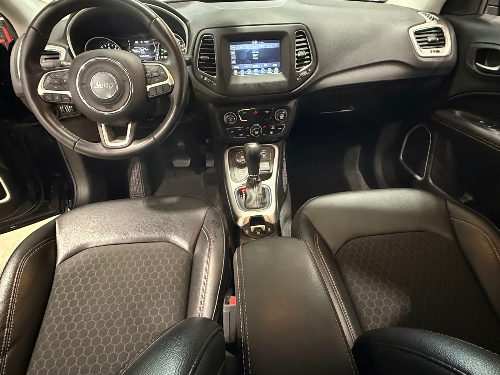 Thumbnail: 2019 Jeep Compass - 2