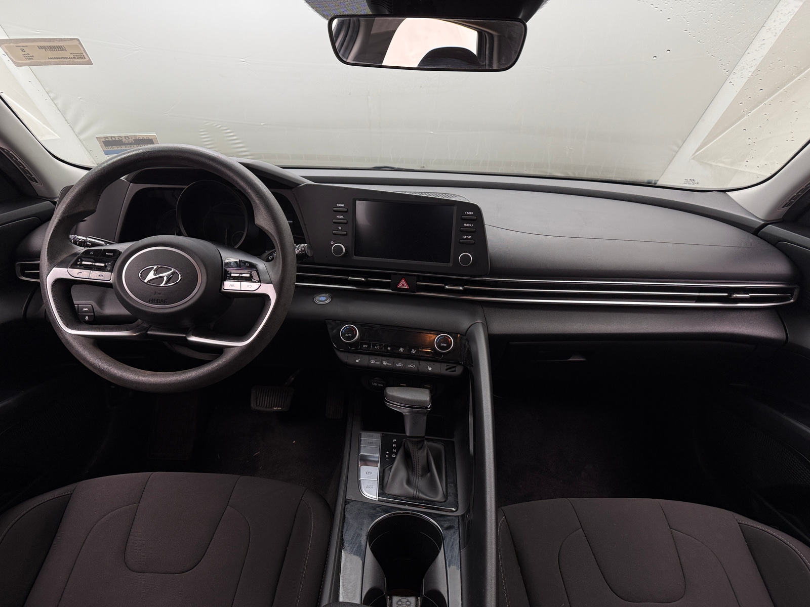 Thumbnail: 2021 Hyundai Elantra - 3