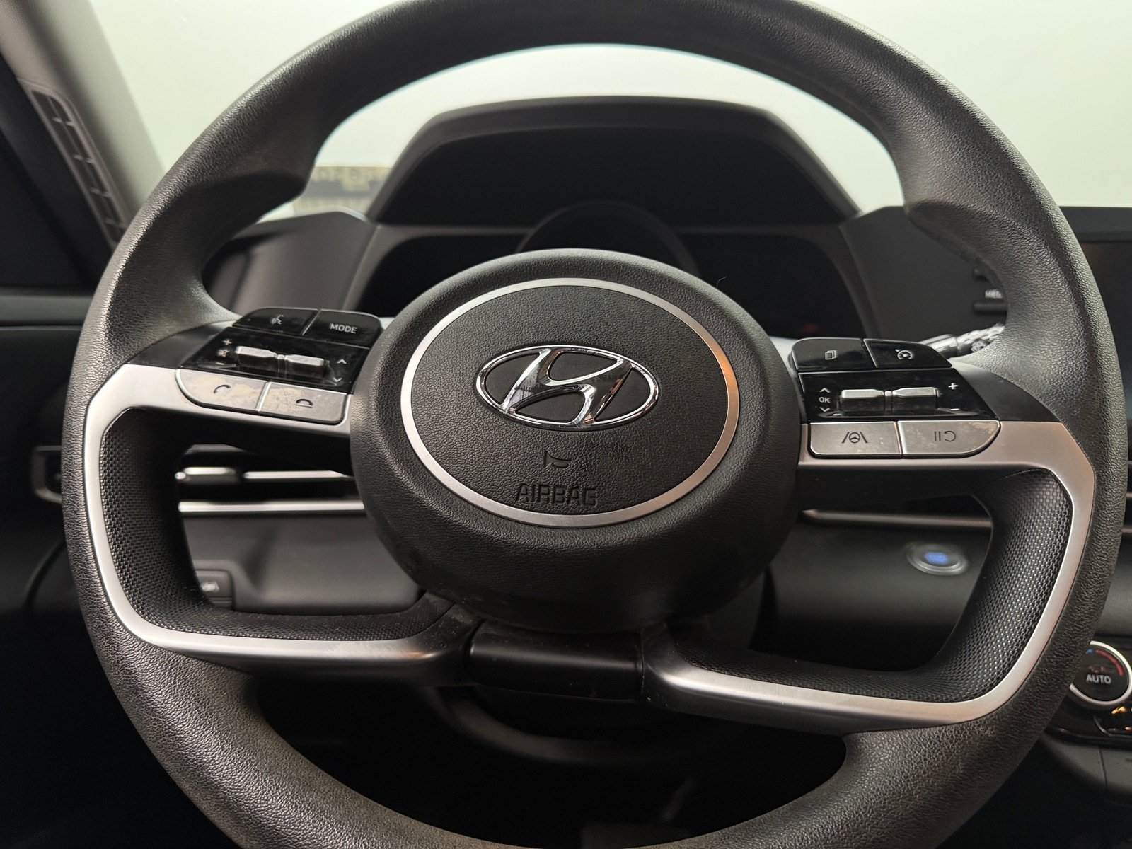 Thumbnail: 2021 Hyundai Elantra - 5