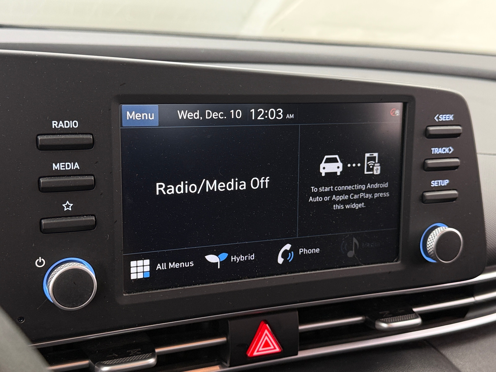 Thumbnail: 2021 Hyundai Elantra - 4