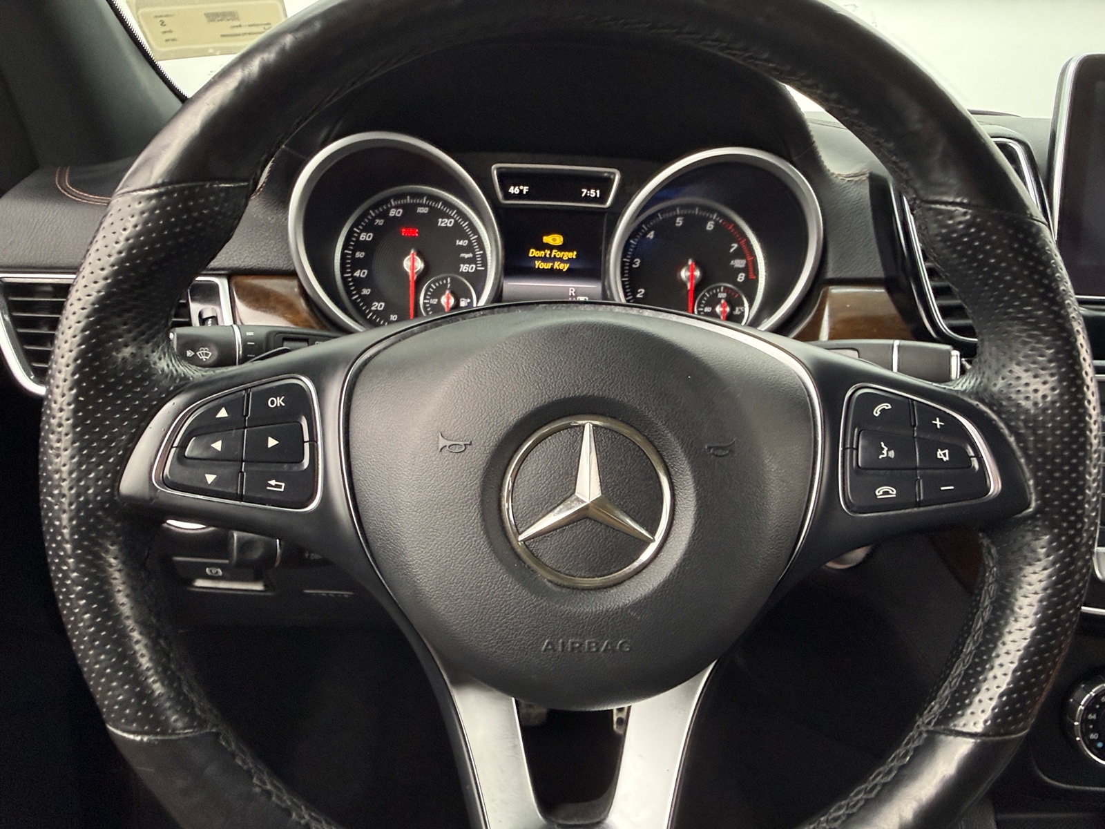 Thumbnail: 2016 Mercedes-Benz GLE - 4