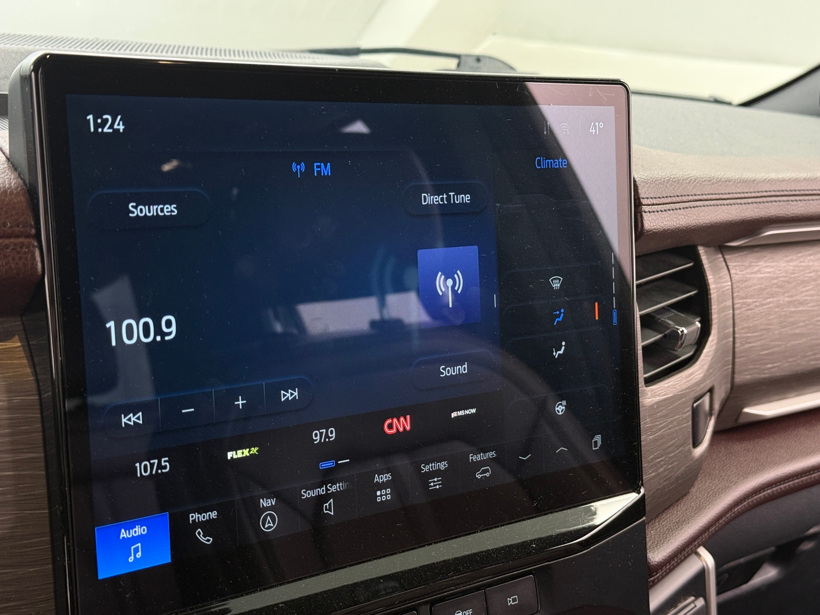 Thumbnail: 2024 Ford Expedition MAX - 3