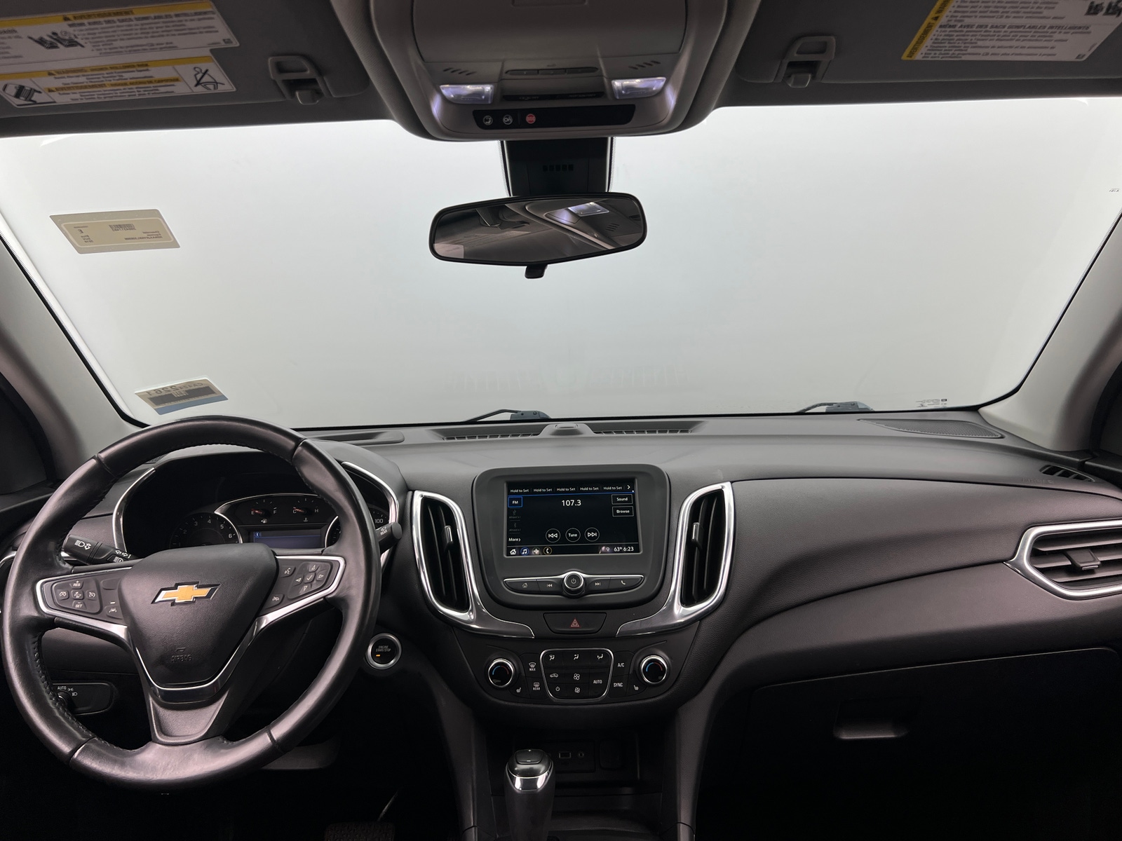 Thumbnail: 2019 Chevrolet Equinox - 3