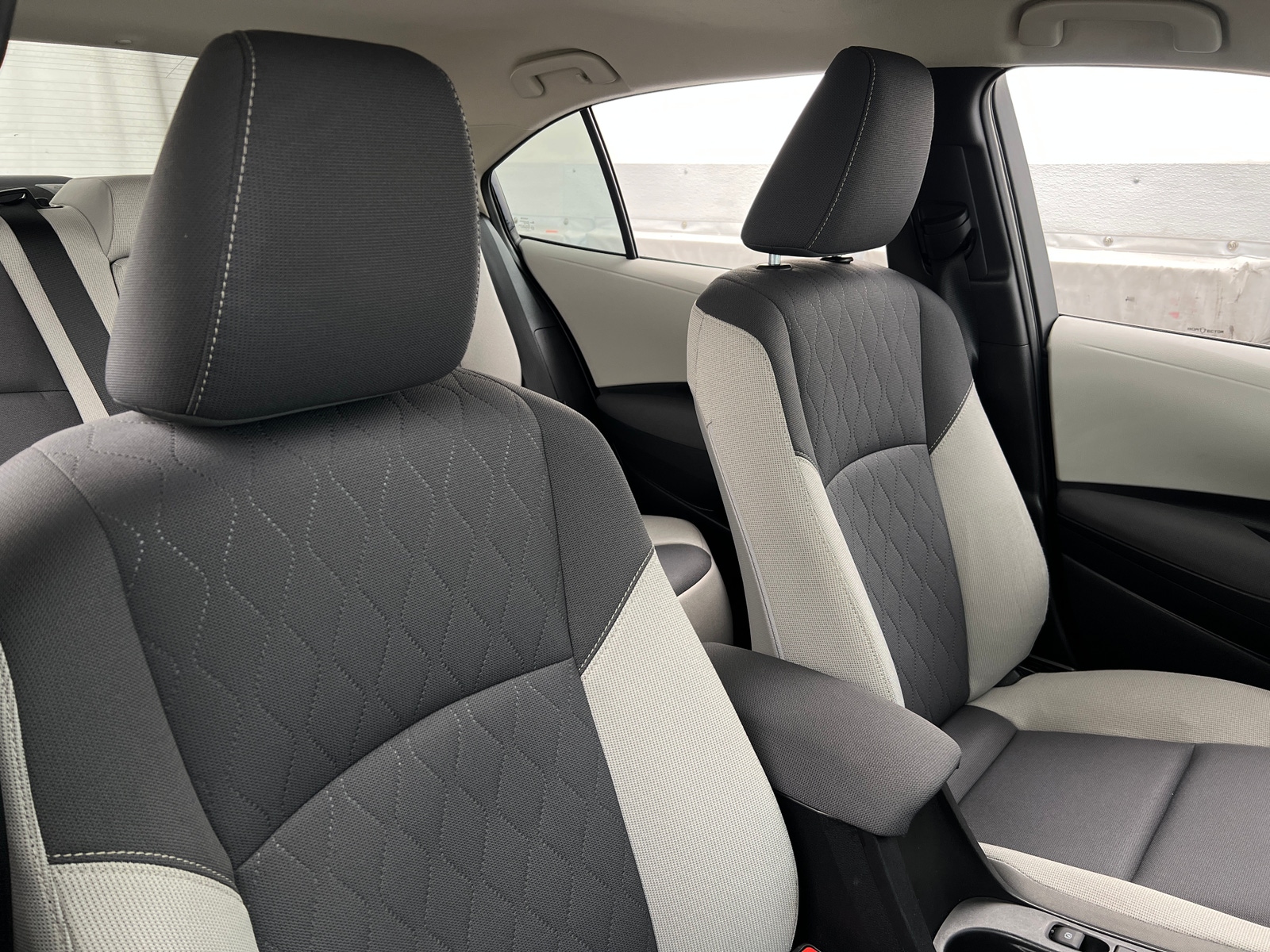 Thumbnail: 2024 Toyota Corolla - 2