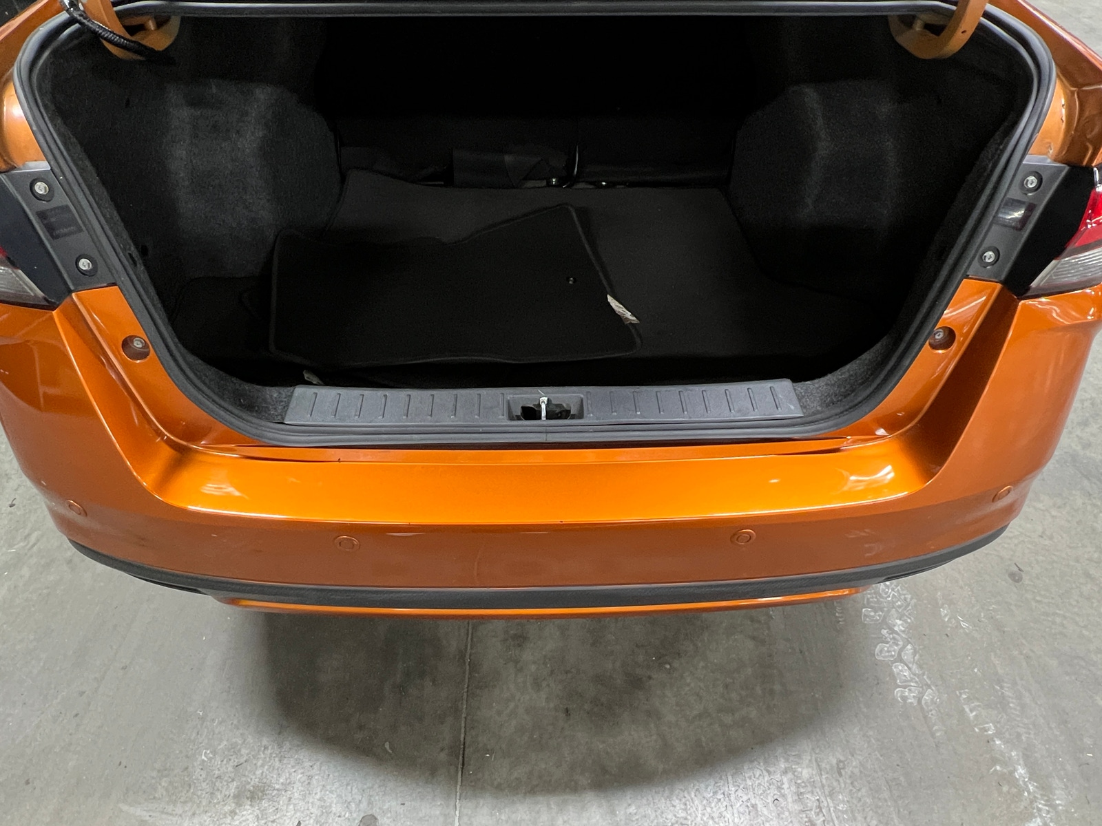 Thumbnail: 2020 Nissan Versa - 7