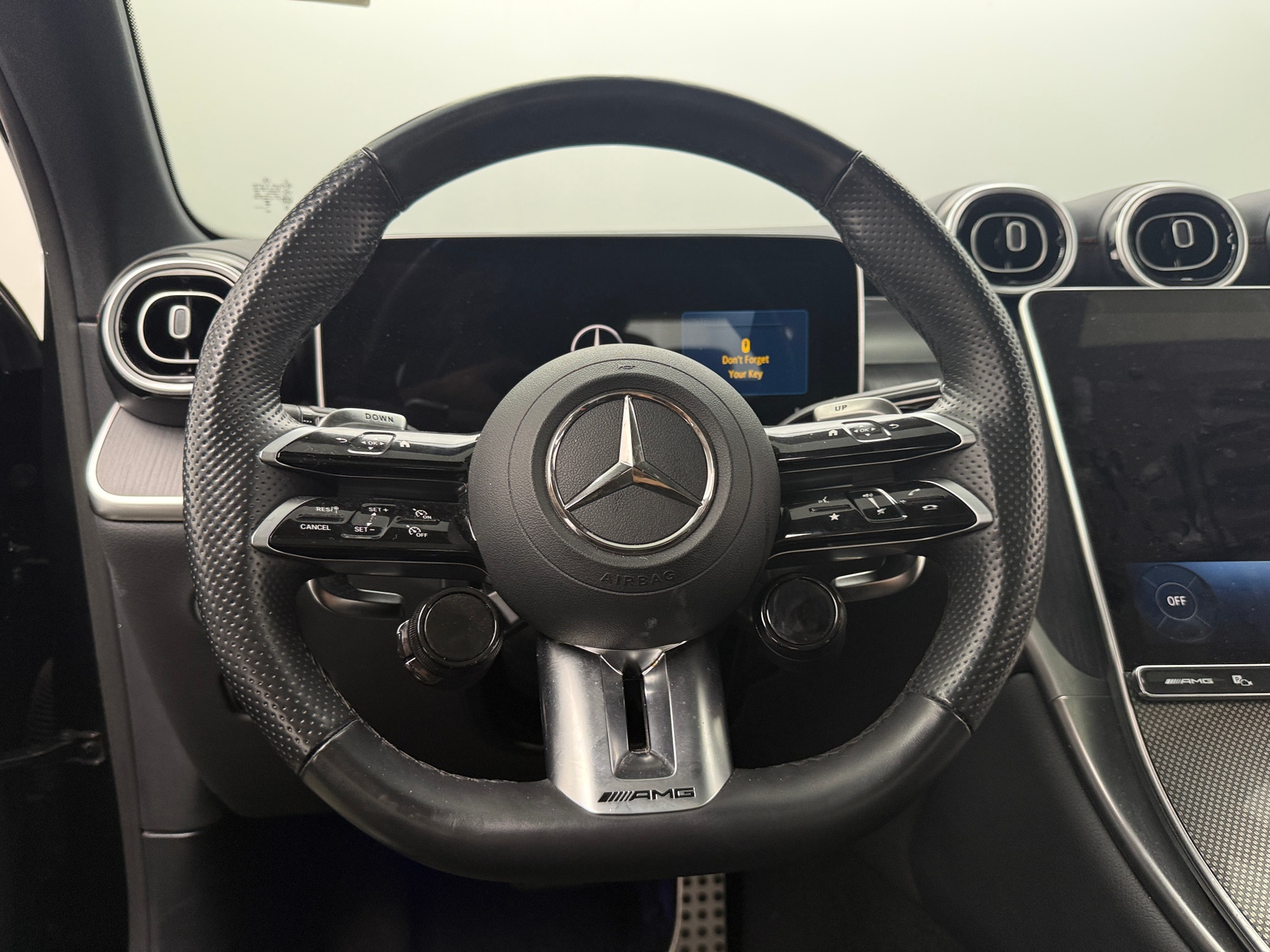 Thumbnail: 2025 Mercedes-Benz GLC - 5