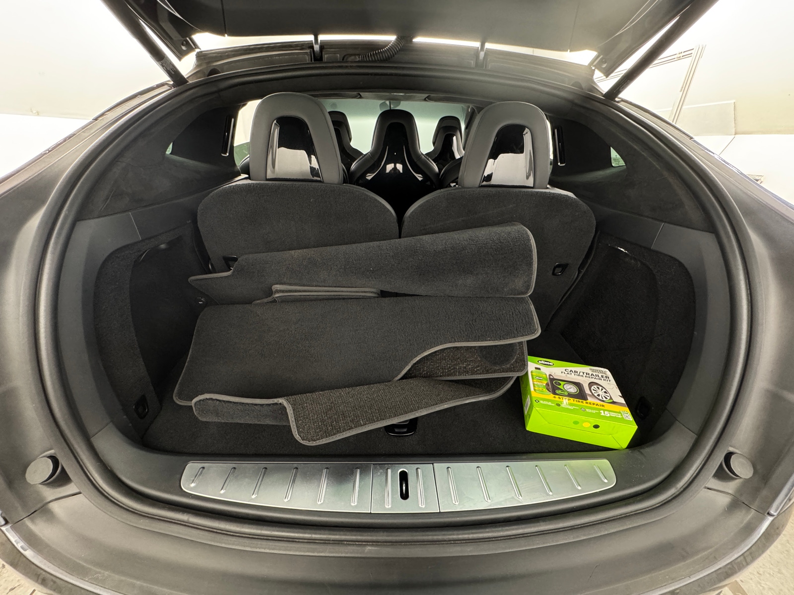 Thumbnail: 2016 Tesla Model X - 6