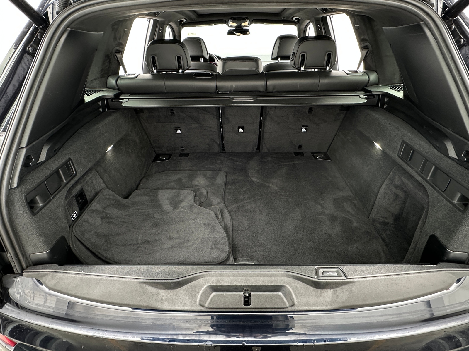 Thumbnail: 2020 BMW X5 - 6