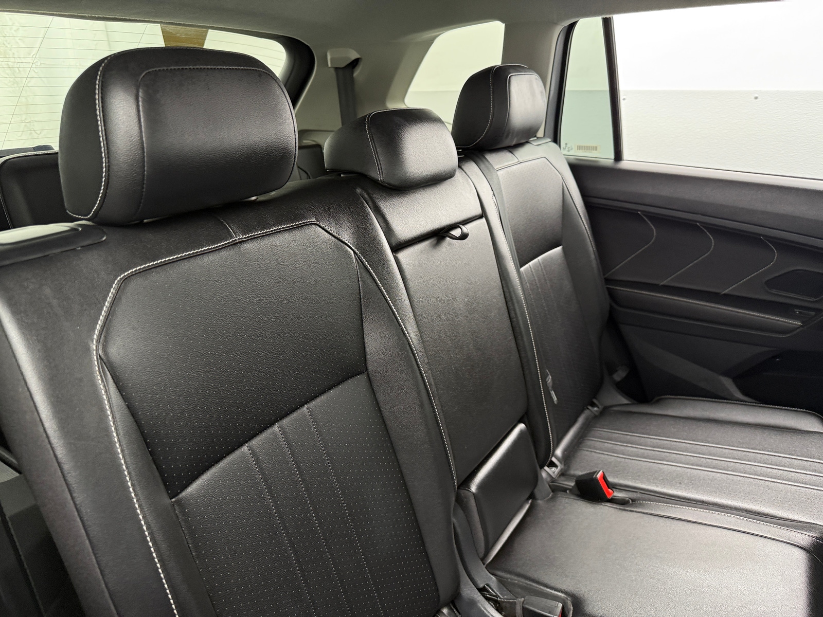 Thumbnail: 2024 Volkswagen Tiguan - 5