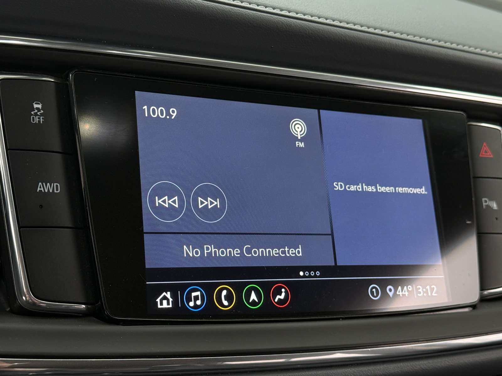 Thumbnail: 2020 Buick Enclave - 3