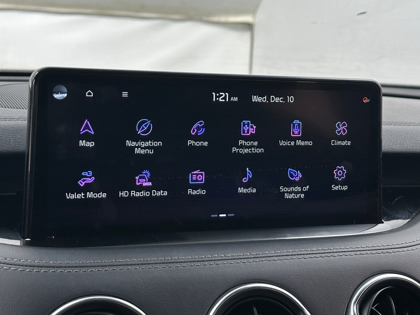 Thumbnail: 2022 Kia Stinger - 3