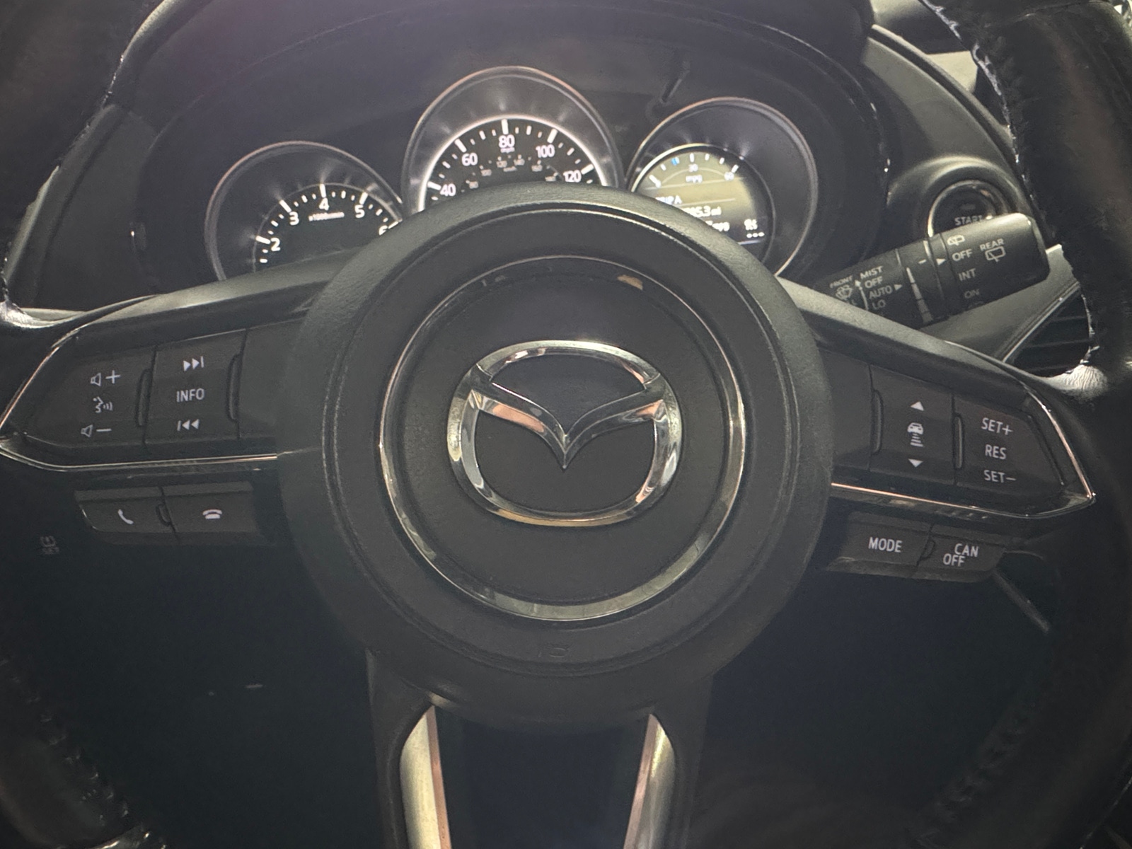 Thumbnail: 2016 Mazda CX-9 - 4