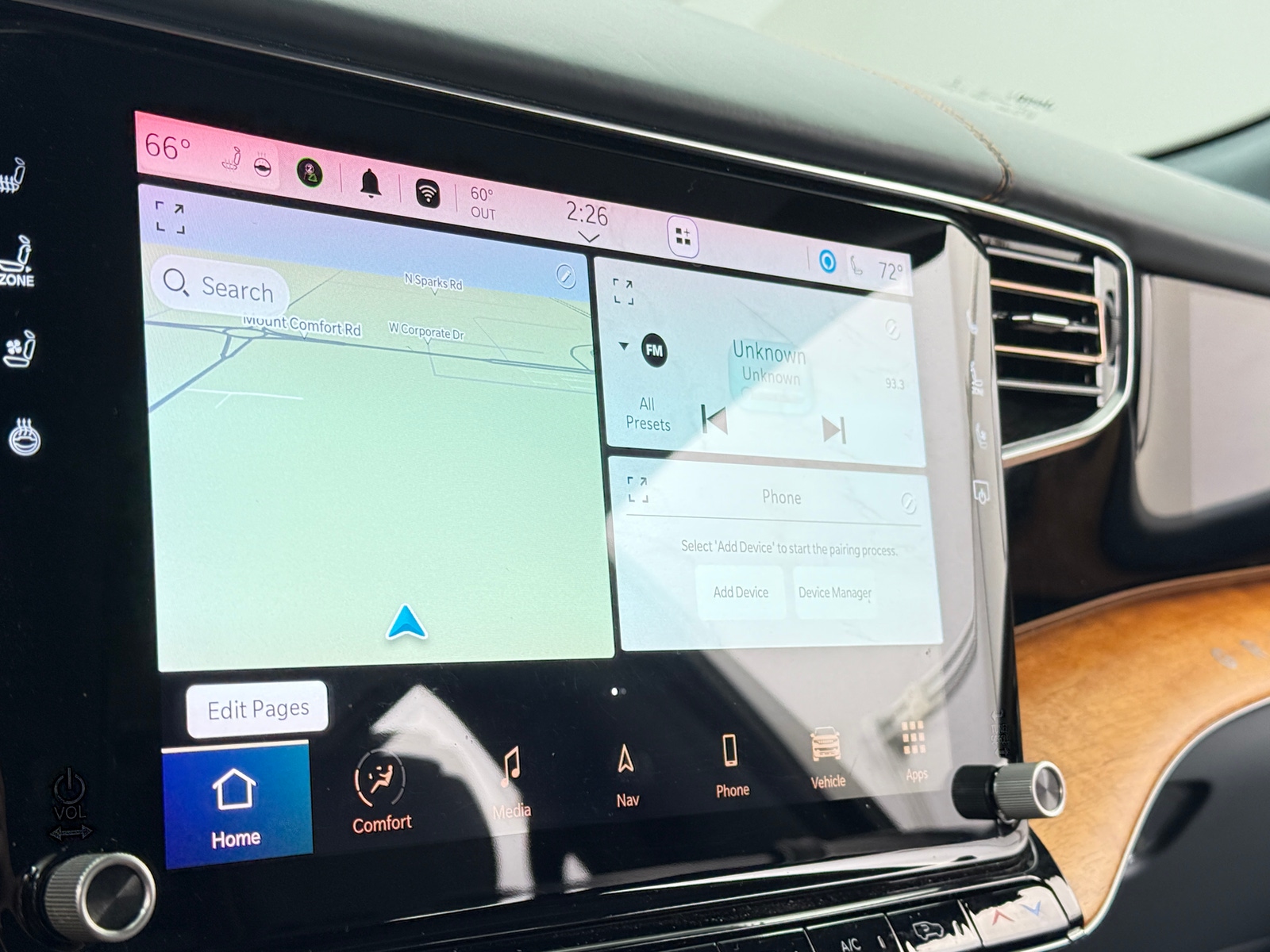 Thumbnail: 2022 Jeep Grand Wagoneer - 3