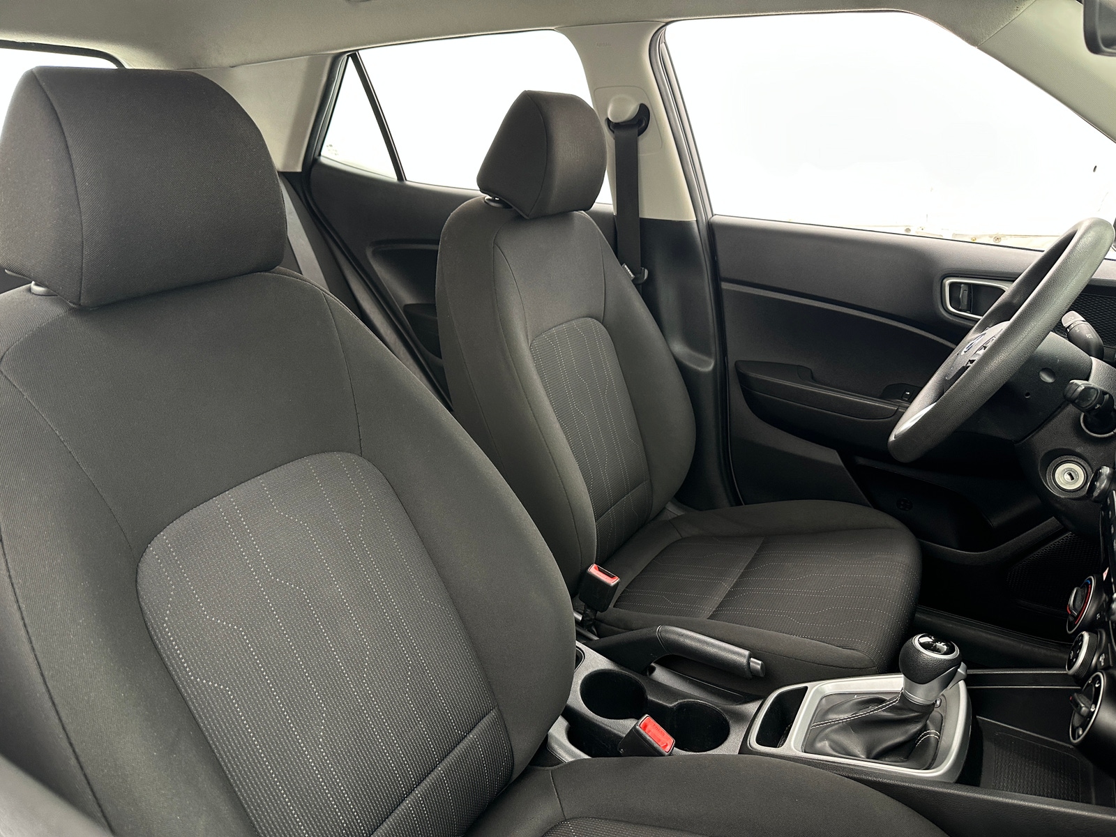 Thumbnail: 2021 Hyundai Venue - 2