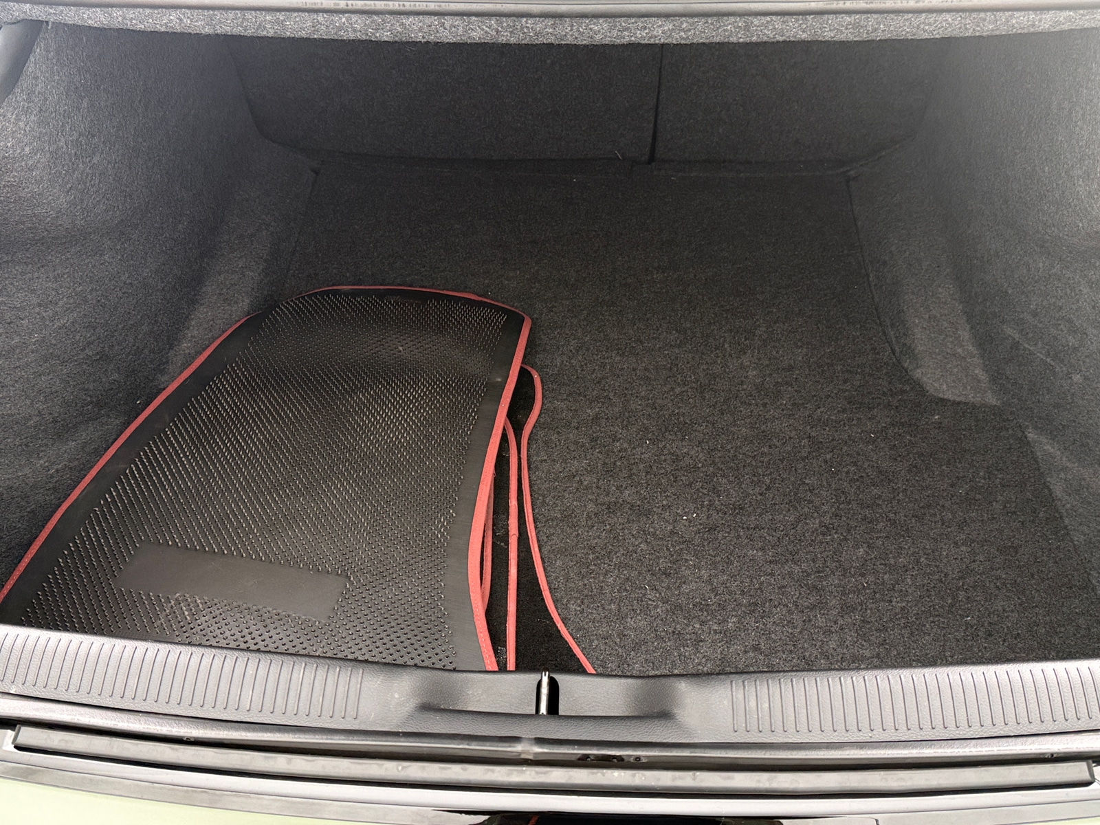 Thumbnail: 2021 Dodge Charger - 6