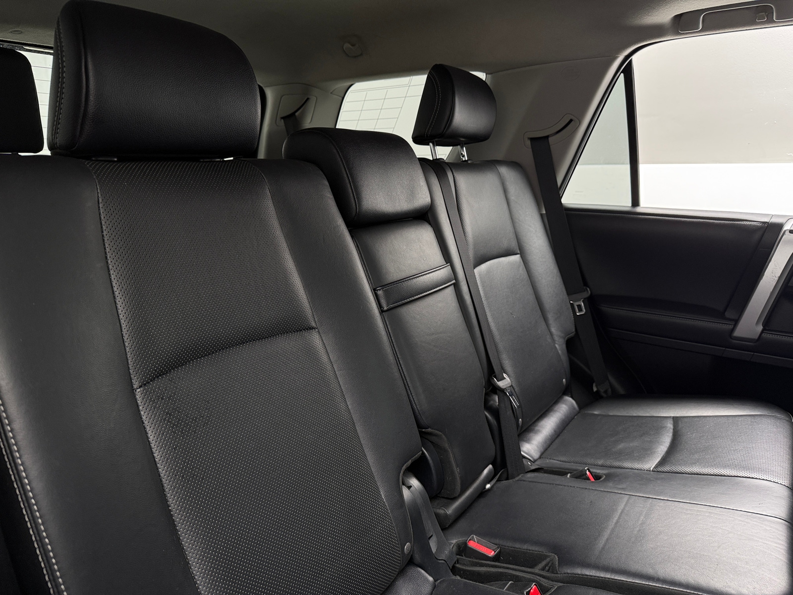 Thumbnail: 2018 Toyota 4Runner - 6