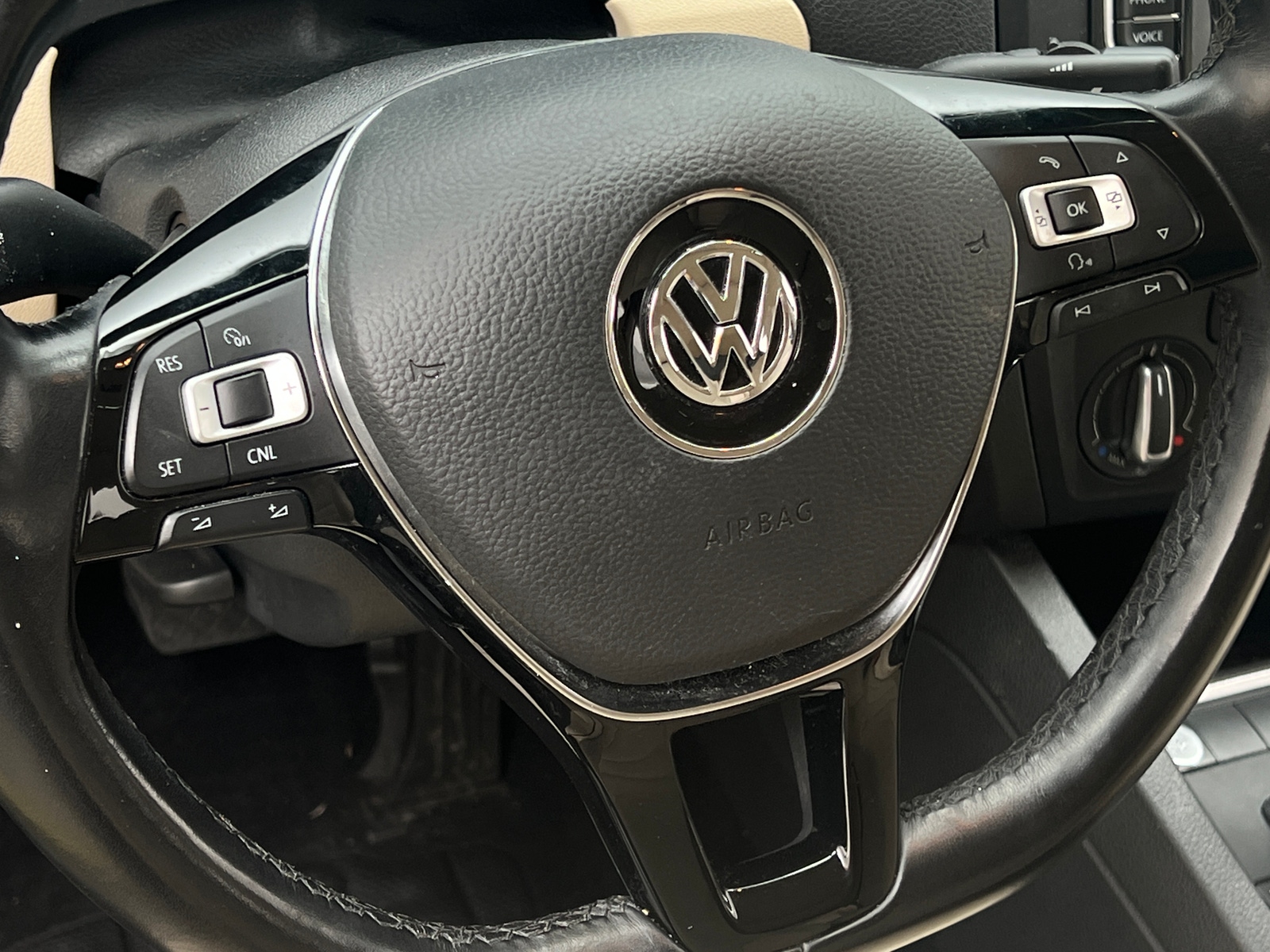 Thumbnail: 2018 Volkswagen Jetta - 5