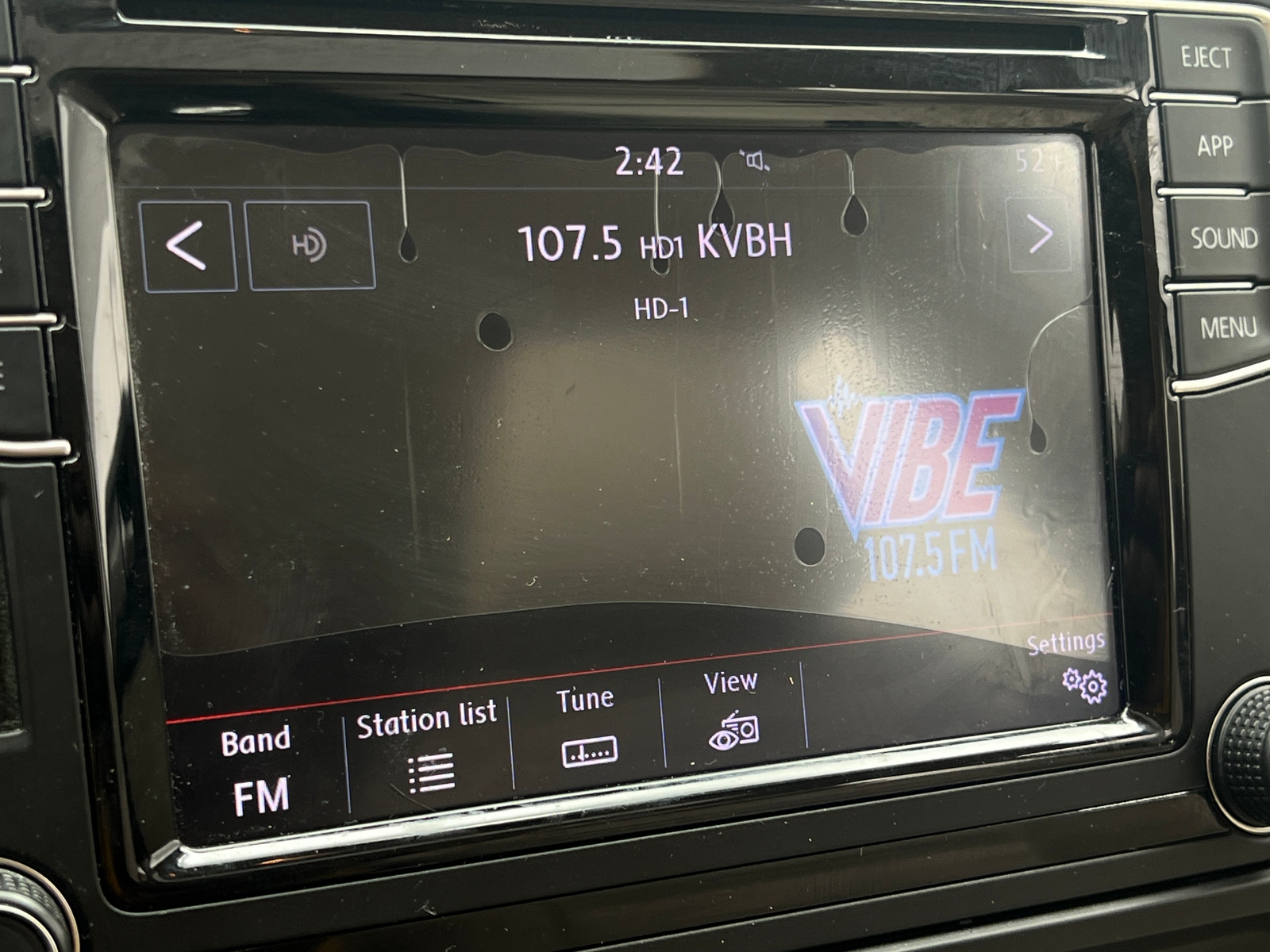 Thumbnail: 2018 Volkswagen Jetta - 4