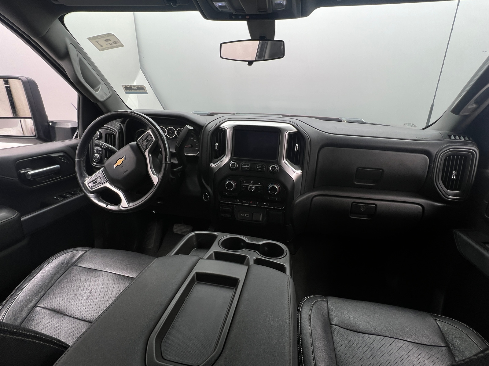 Thumbnail: 2022 Chevrolet Silverado 2500 - 3