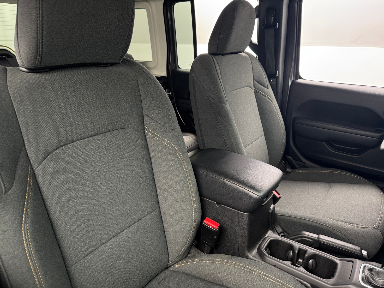 Thumbnail: 2025 Jeep Wrangler - 2