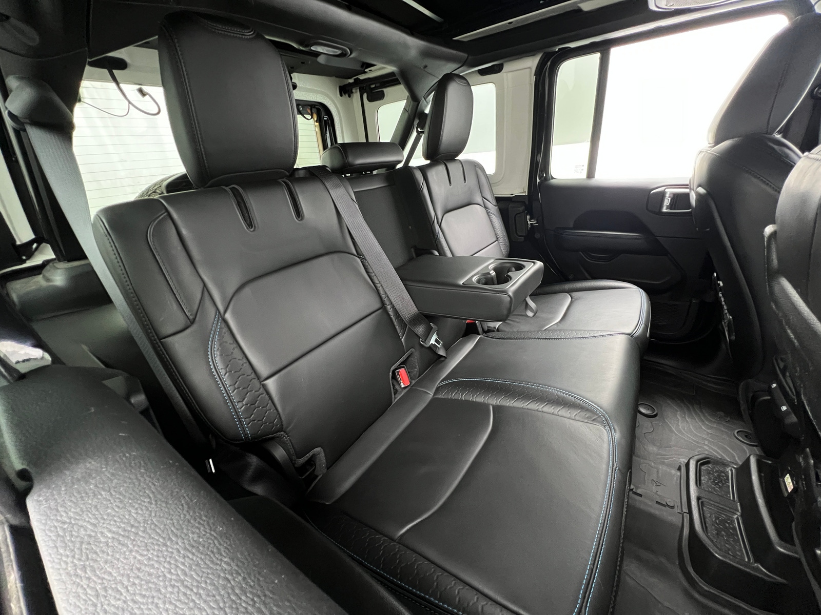 Thumbnail: 2024 Jeep Wrangler - 5