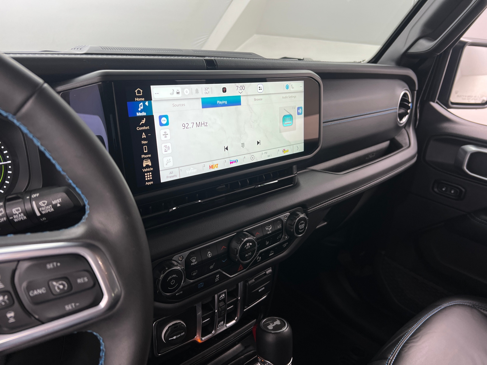 Thumbnail: 2024 Jeep Wrangler - 3