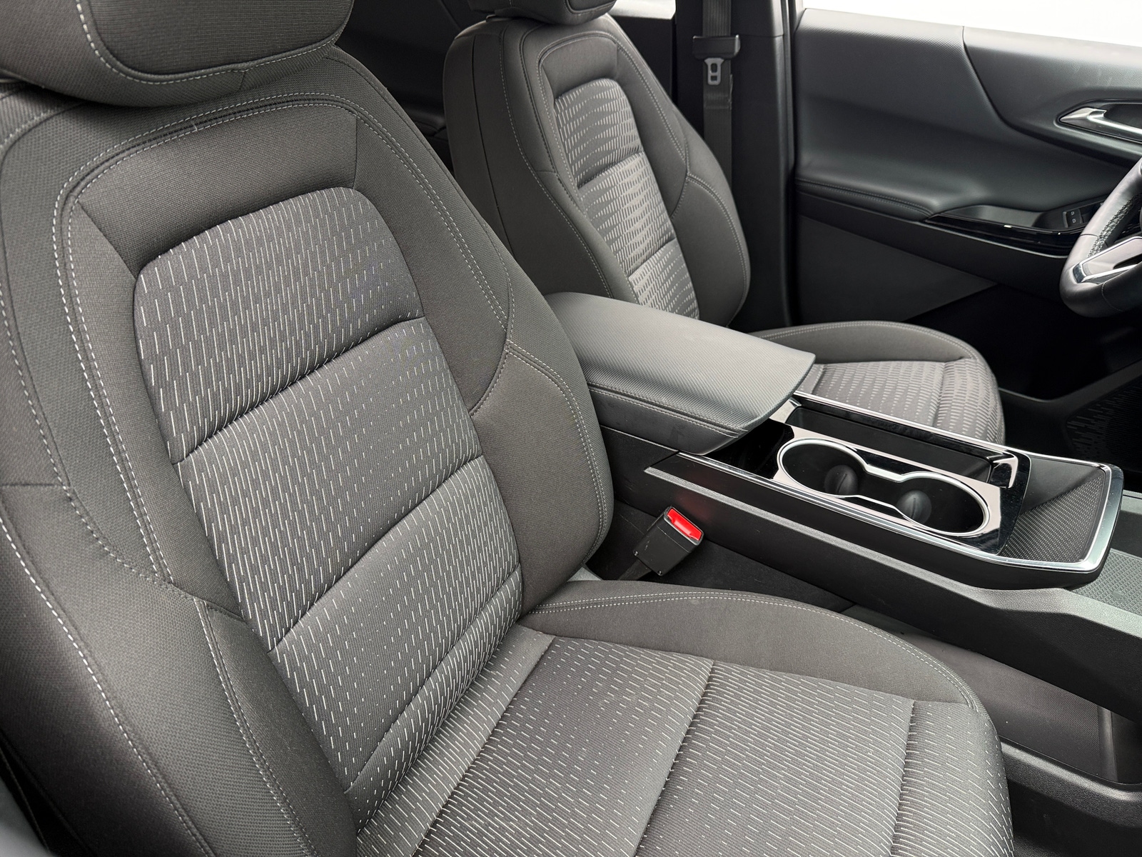 Thumbnail: 2025 Chevrolet Equinox - 2