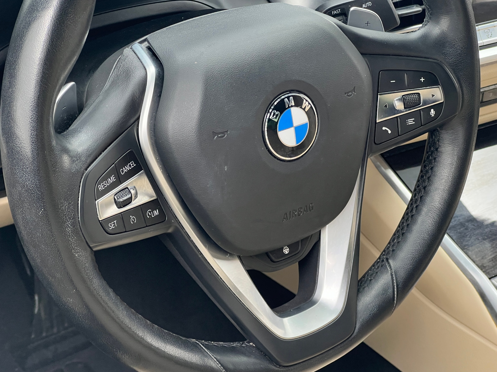 Thumbnail: 2019 BMW 3 Series - 4