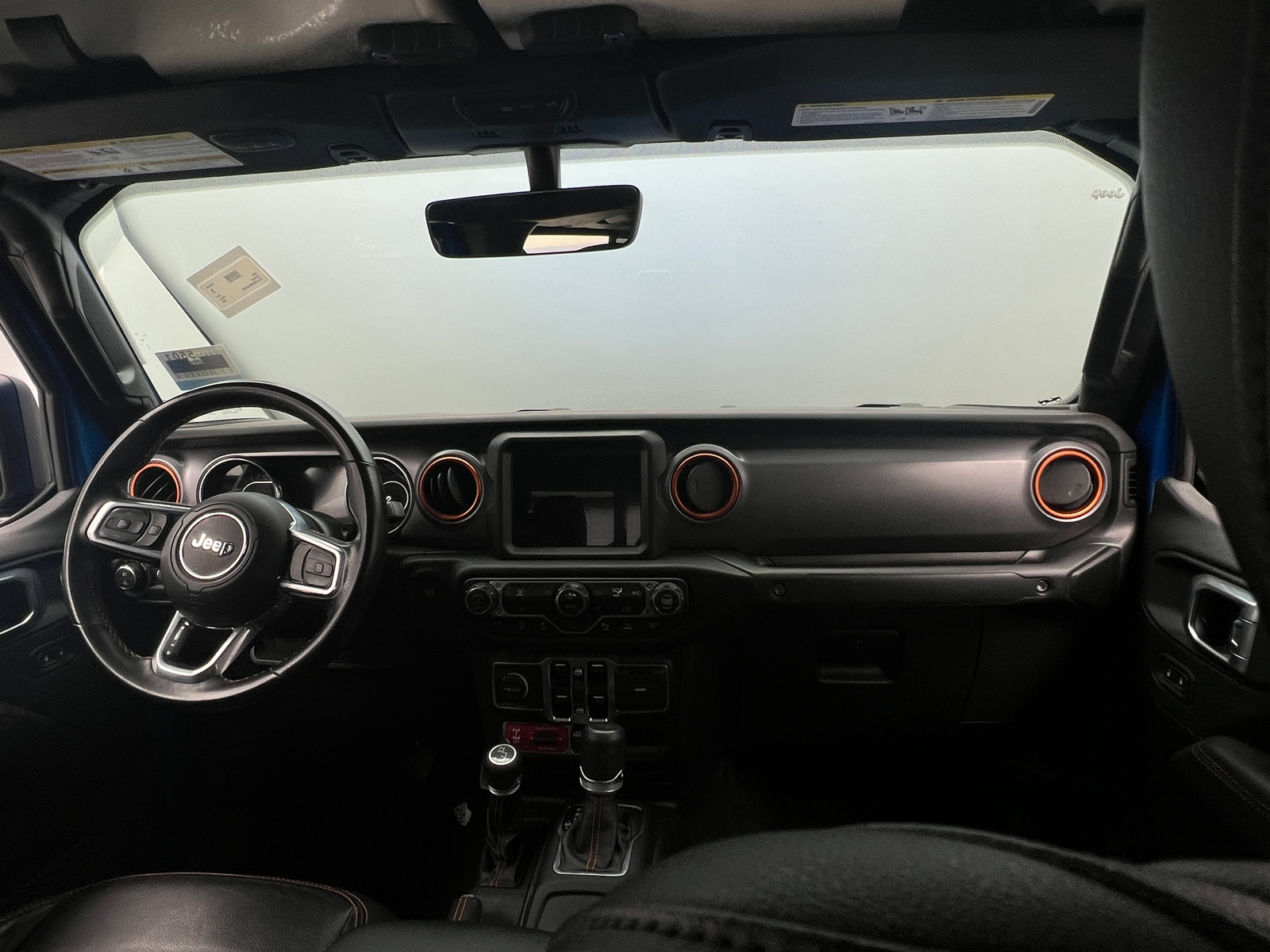 Thumbnail: 2021 Jeep Gladiator - 3