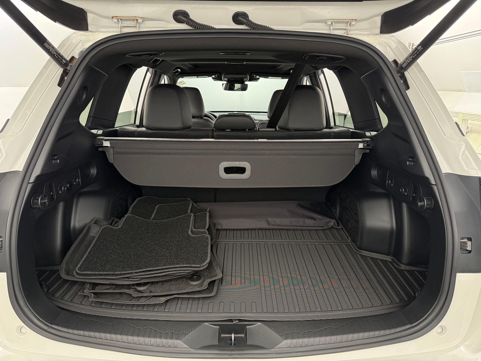 Thumbnail: 2025 Subaru Forester - 6