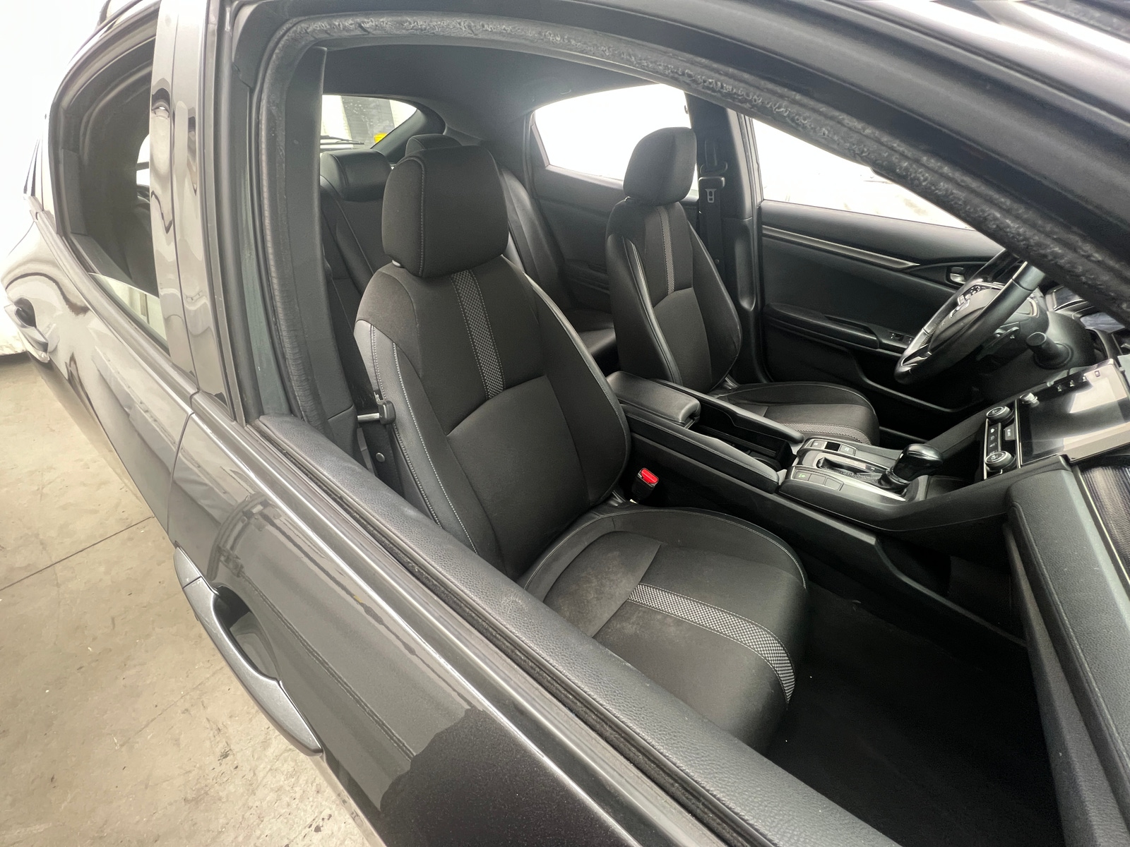 Thumbnail: 2020 Honda Civic - 2