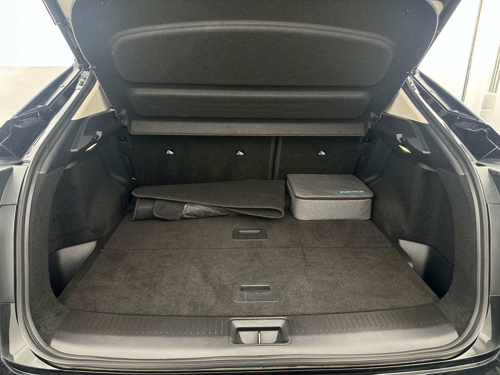 Thumbnail: 2023 Nissan Ariya - 6