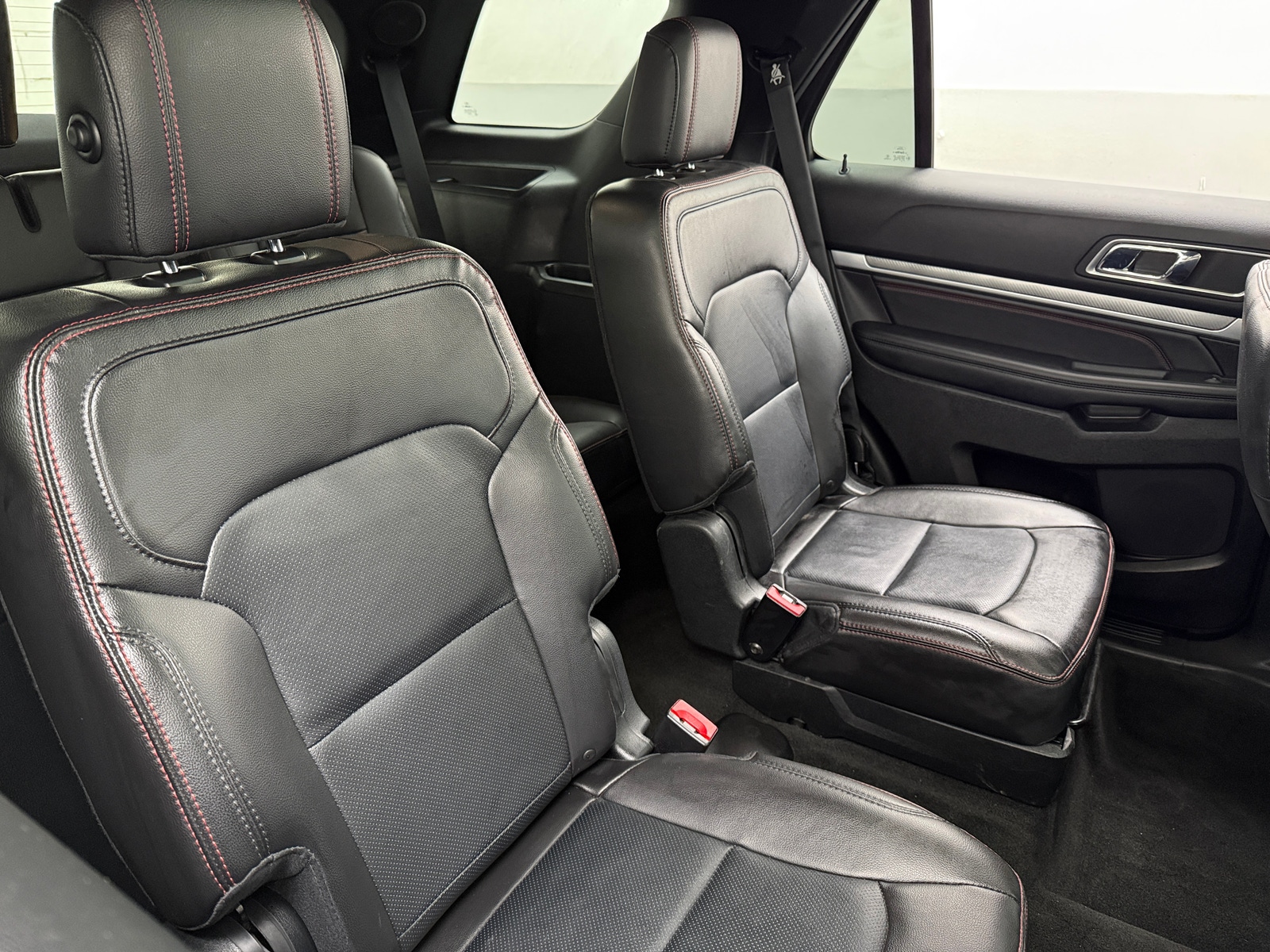 Thumbnail: 2018 Ford Explorer - 5