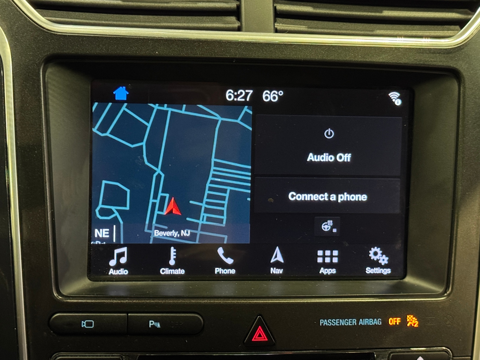 Thumbnail: 2018 Ford Explorer - 3