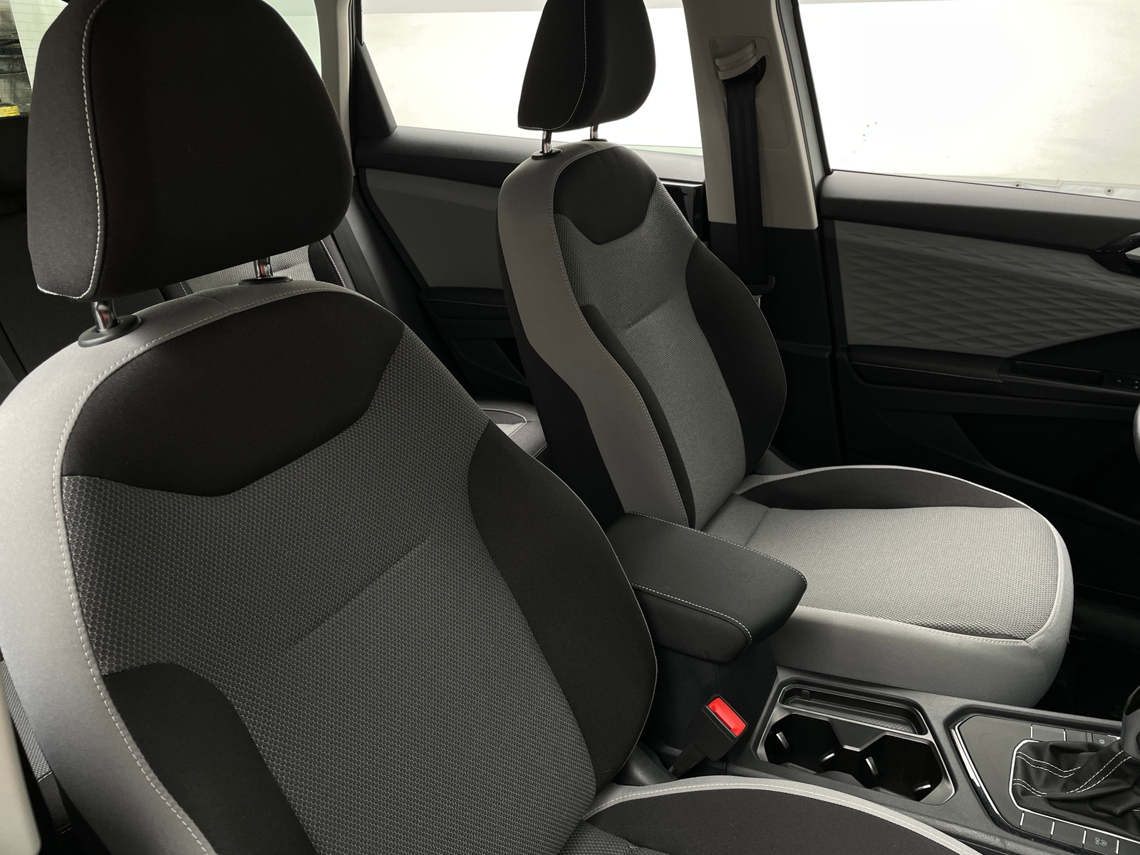 Thumbnail: 2024 Volkswagen Taos - 2