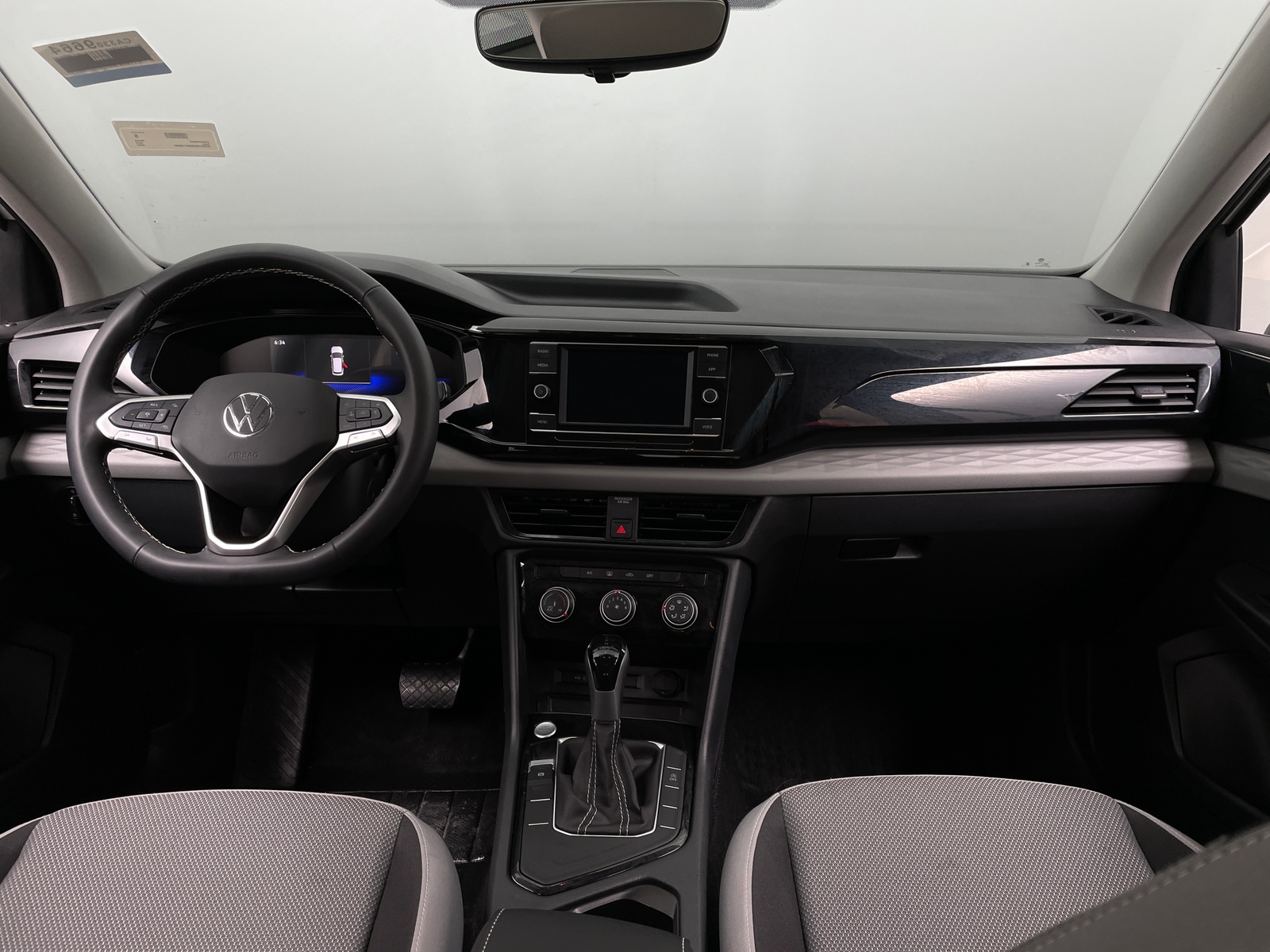 Thumbnail: 2024 Volkswagen Taos - 3