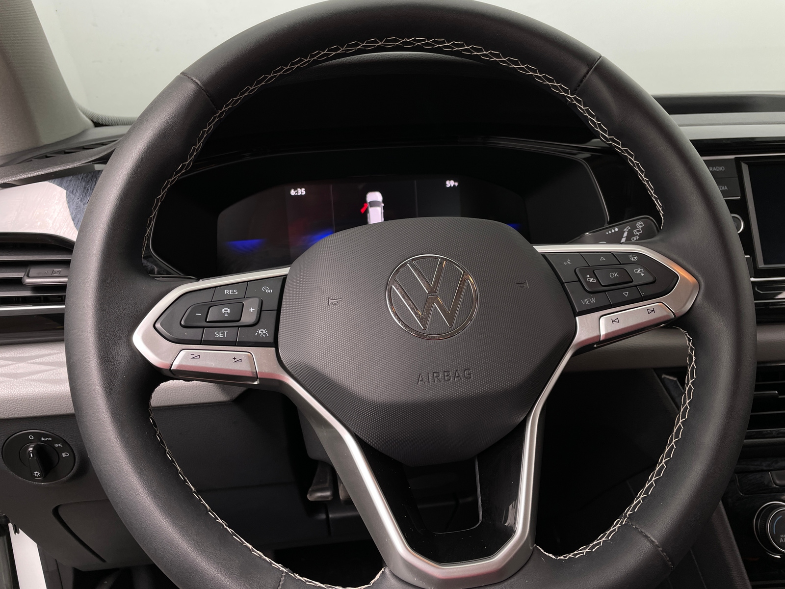 Thumbnail: 2024 Volkswagen Taos - 5