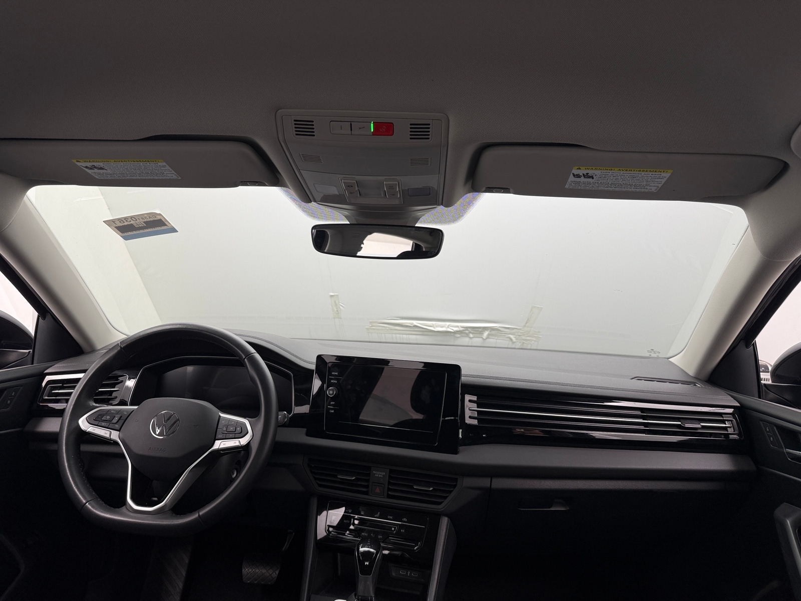 Thumbnail: 2025 Volkswagen Jetta - 3